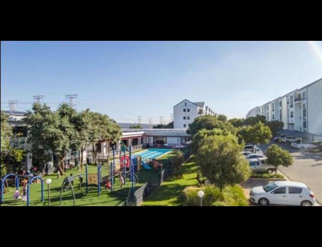 2 BEDROOM APARTMENT FOR SALE IN MODDERFONTEIN